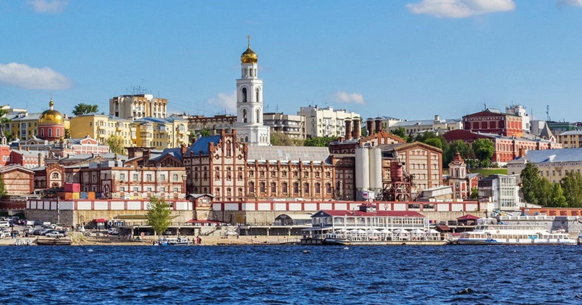 View of Samara from sea